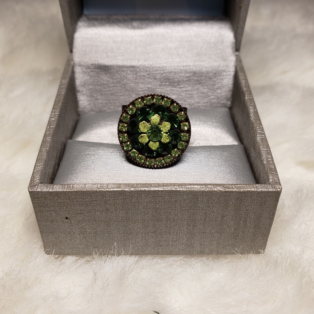 Green Crystal Flower Ring Adjustable Open Clasp